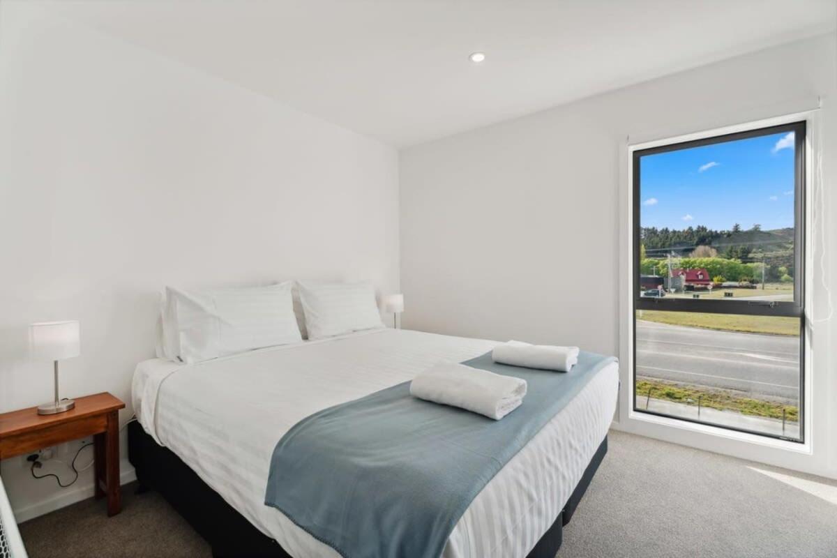 Rivers Edge - Alberttown Albert Town Buitenkant foto